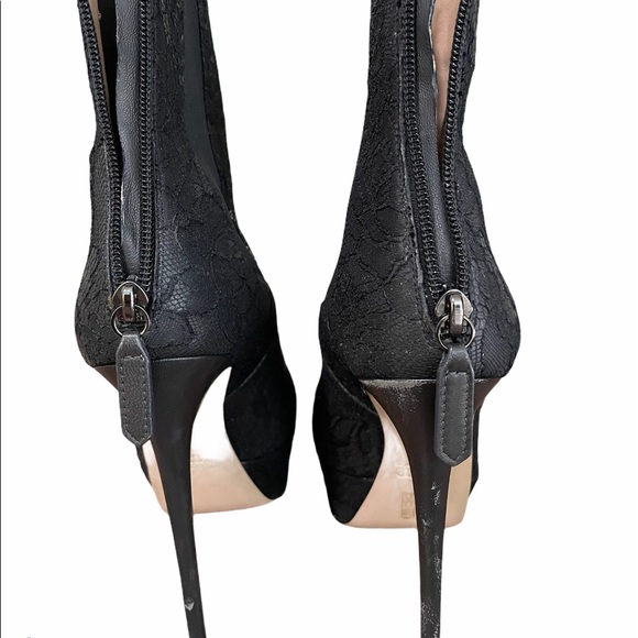 Valentino ankle heeled boots size 39 - Picture 4 of 4